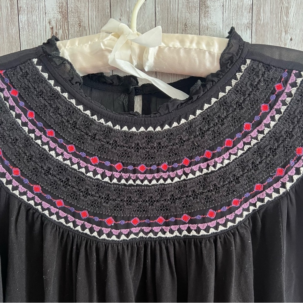 Anthropologie Akemi + Kin Louise Black Blouse Embroidery Beaded Boho XS - Picture 4 of 7